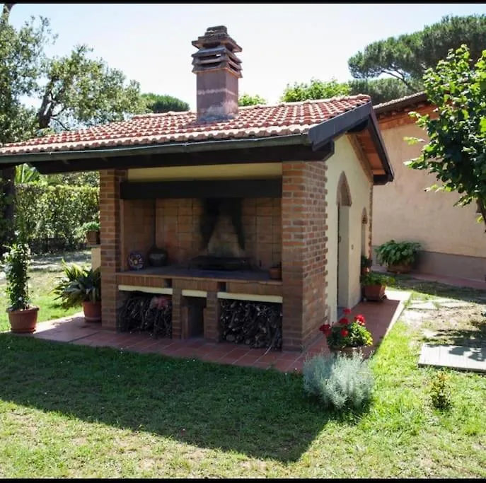Villa Hermitage A 포르데데이마르미