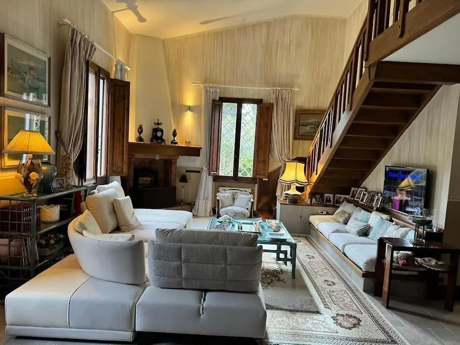 Villa Hermitage A 포르데데이마르미